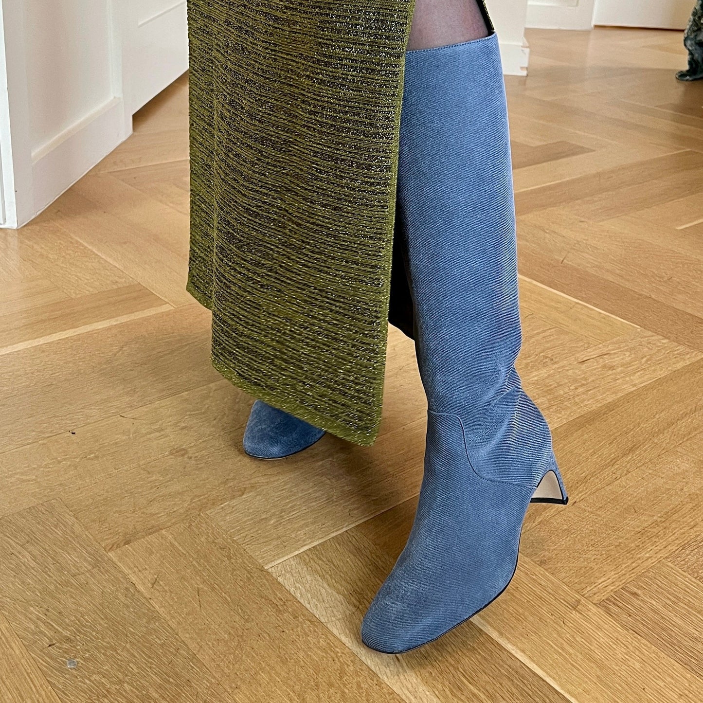 Stella - Denim Suede