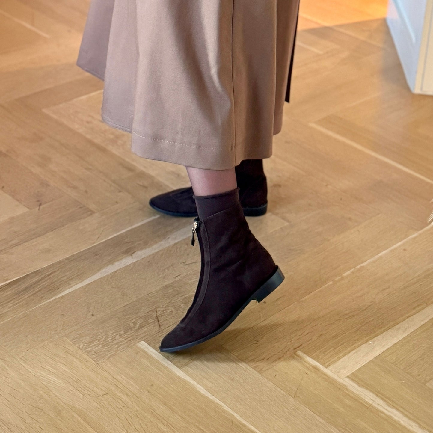 Roma Due- Chocolate Suede