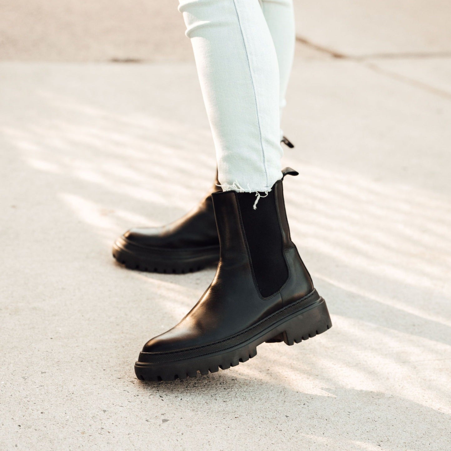Monza - Black Calf Leather