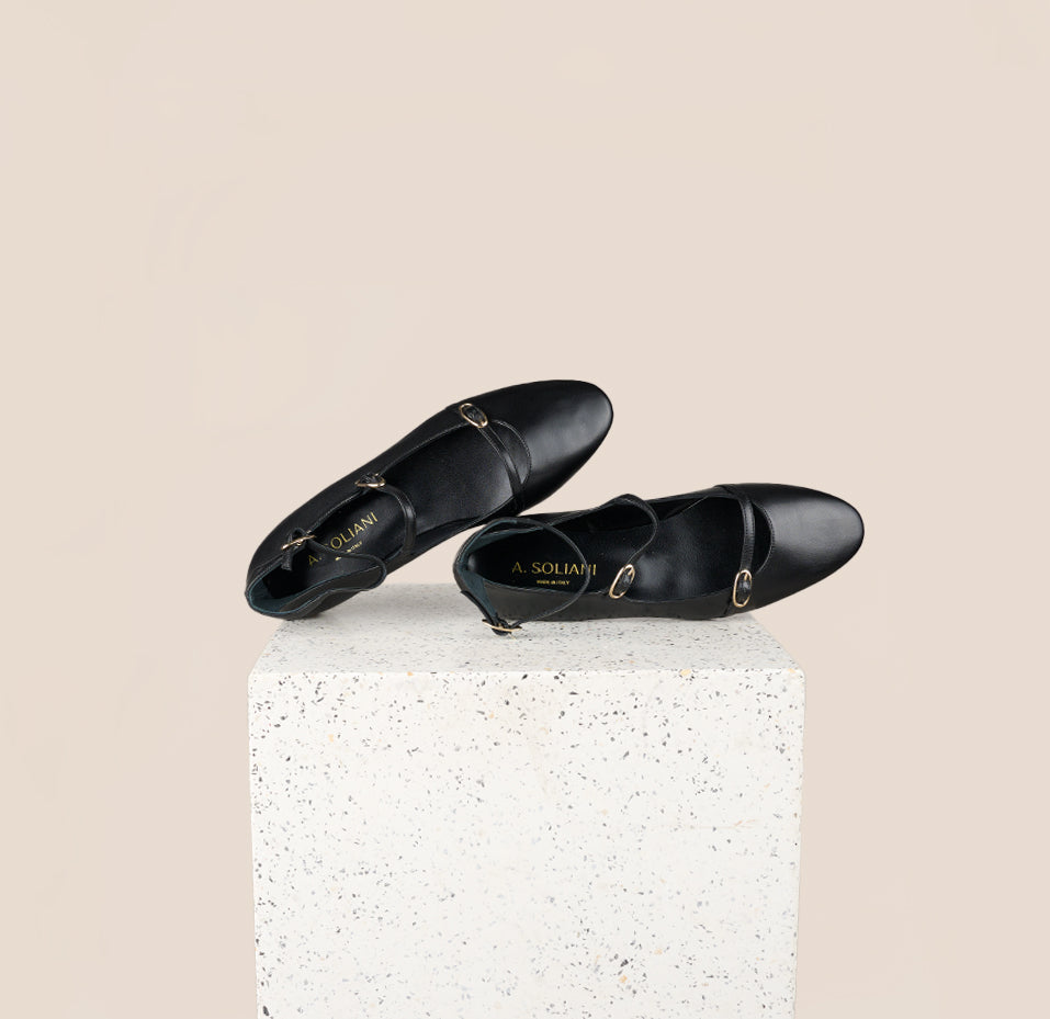 Nola Almond - Black Leather